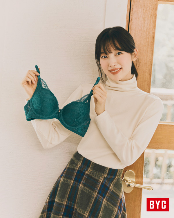 오마이걸 아린 현역 여자아이돌 속옷모델