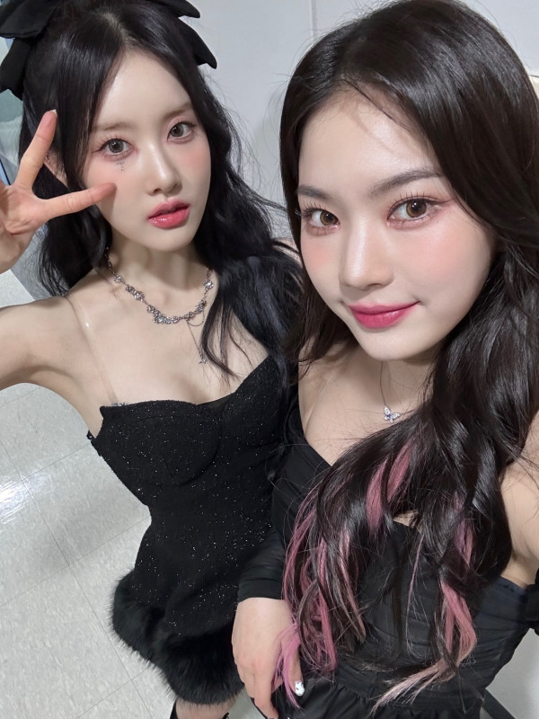 스테이씨 시은 블랙원피스