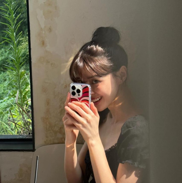 란제리룩 원피스 권나라