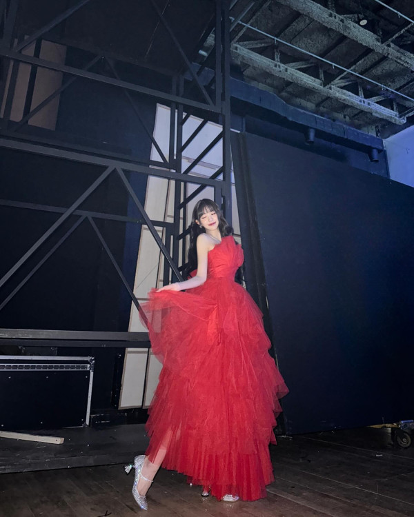 블랙드레스 아이브 장원영