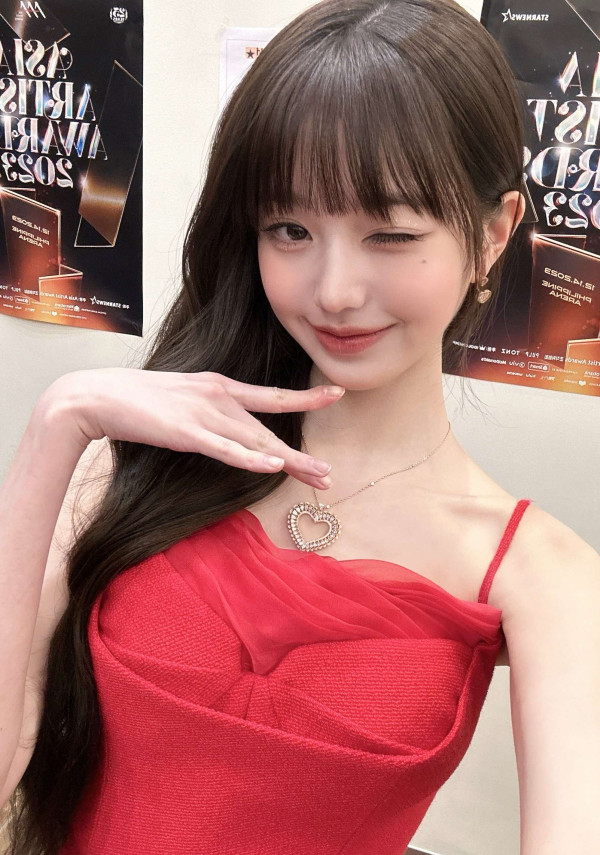 아이브 장원영 빨간 드레스-AAA 어워즈