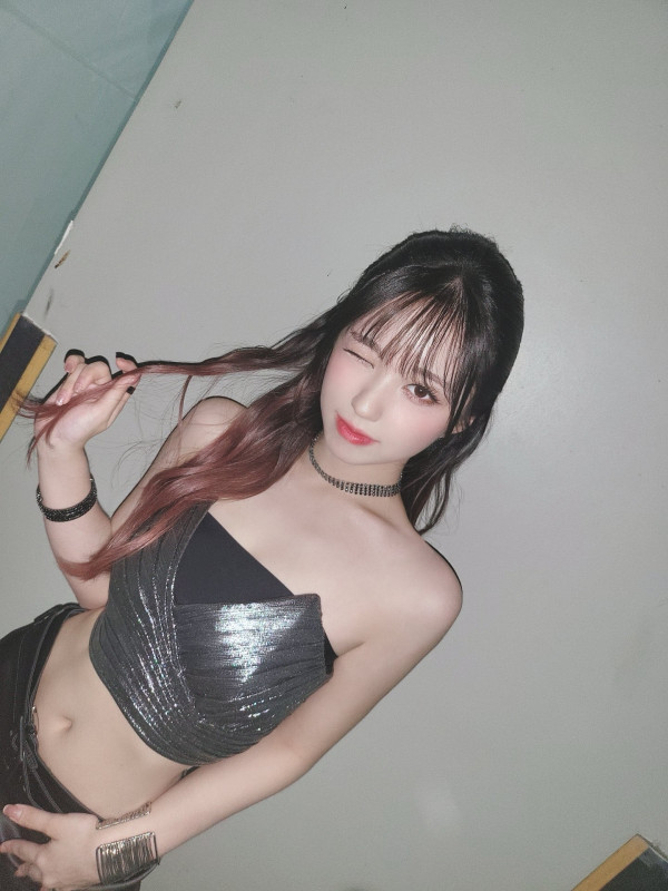 허리라인이 예쁜 케플러 예서