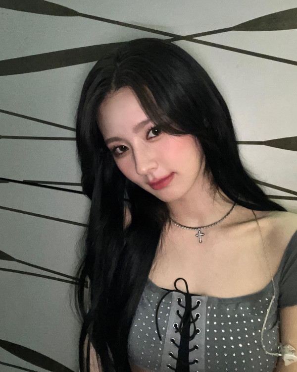 (여자)아이들 미연 셀카