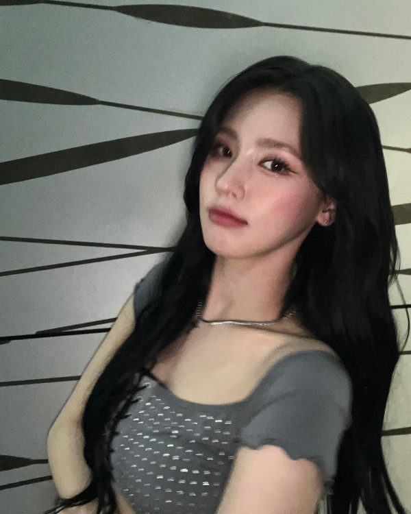 (여자)아이들 미연 셀카