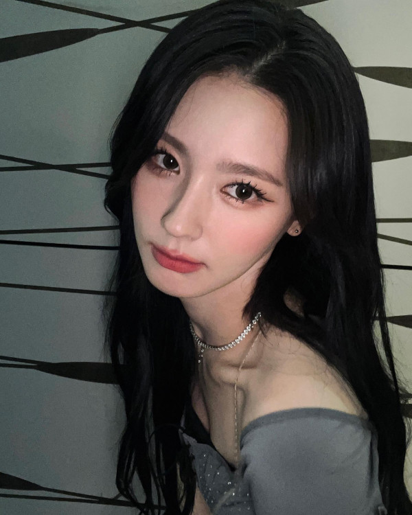 (여자)아이들 미연 셀카
