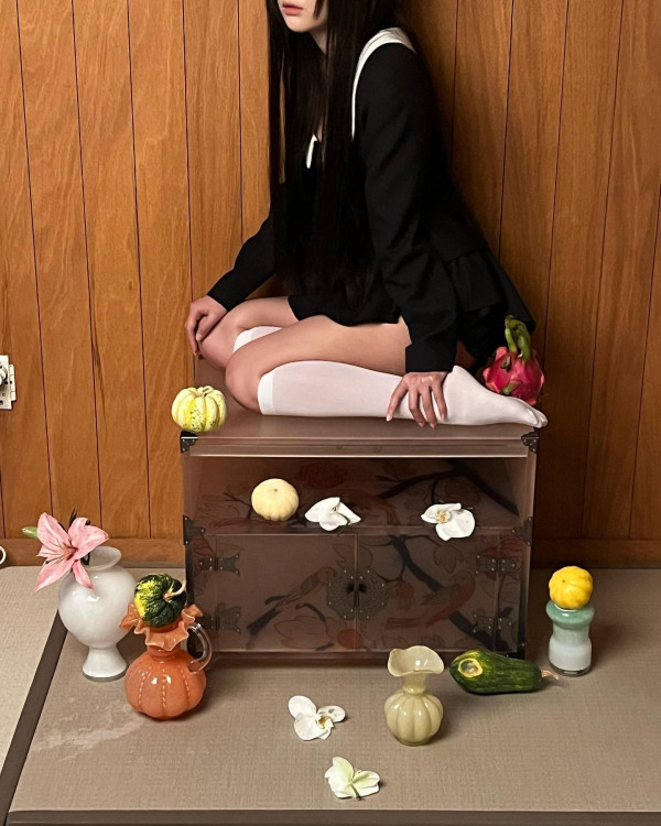 자다 깬듯한 표정 레드벨벳 슬기