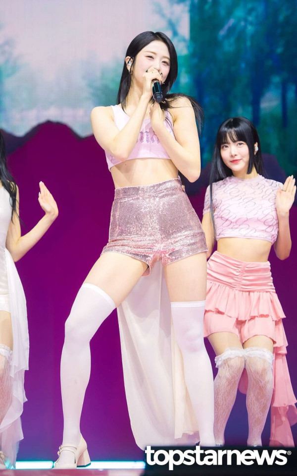 르세라핌 허윤진