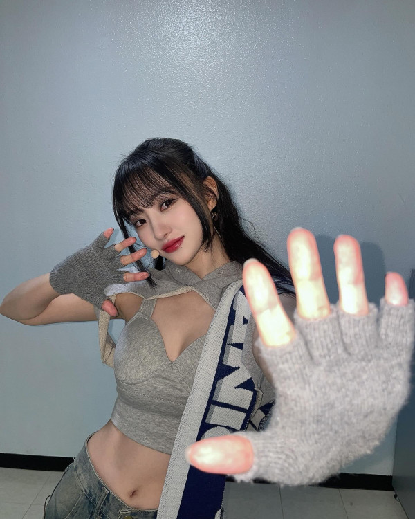 회색 란제리룩 탱크탑 드림캐쳐 수아