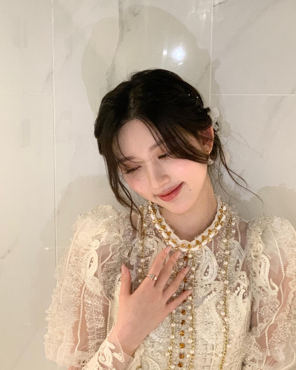 화려한 의상 아이브 가을