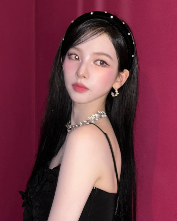 망사스타킹 에스파 카리나