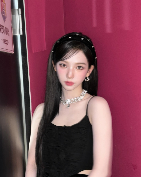 망사스타킹 에스파 카리나