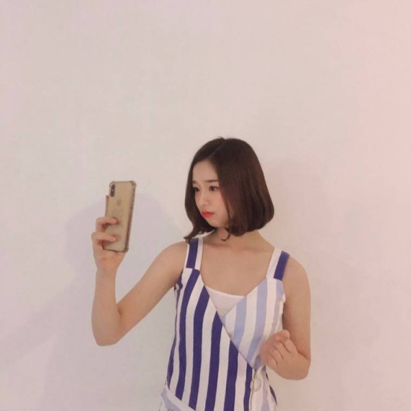 버스터즈 채연 초근접 셀카