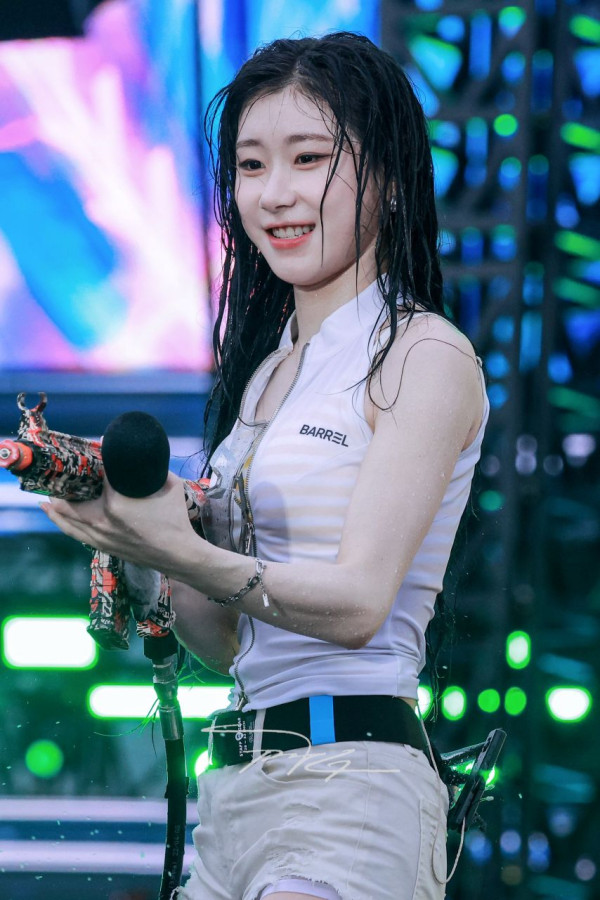 ITZY 채령 - 워터밤