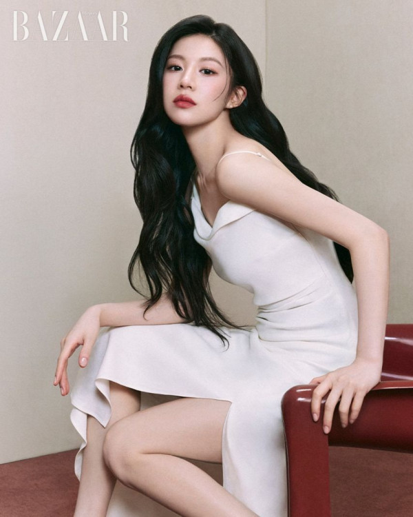 동탄룩 입은 배우 고윤정