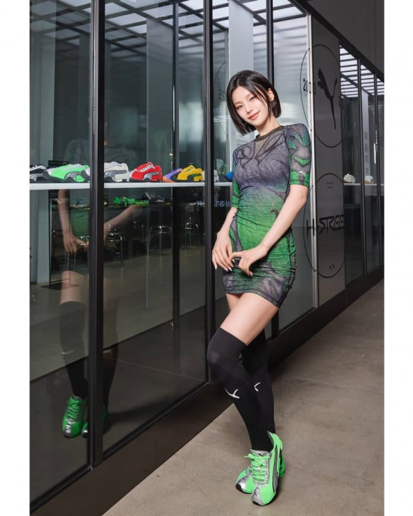 ITZY 예지 밀착 원피스