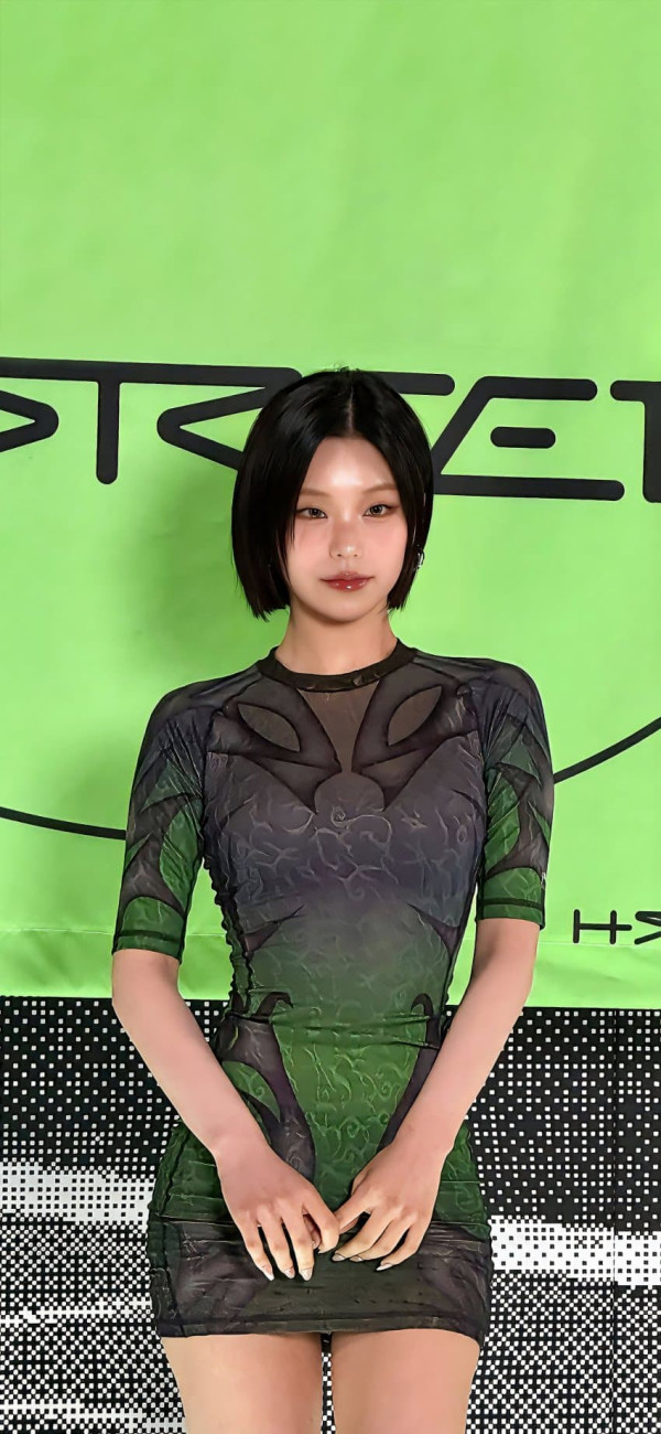 ITZY 예지 밀착 원피스