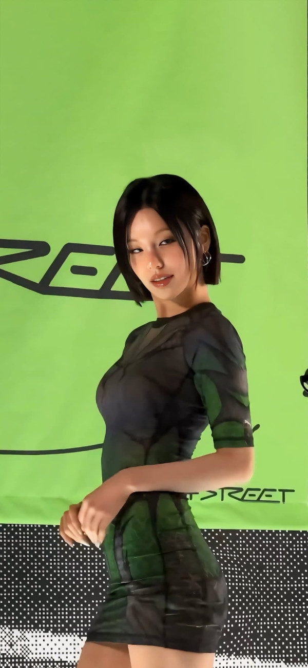 ITZY 예지 밀착 원피스