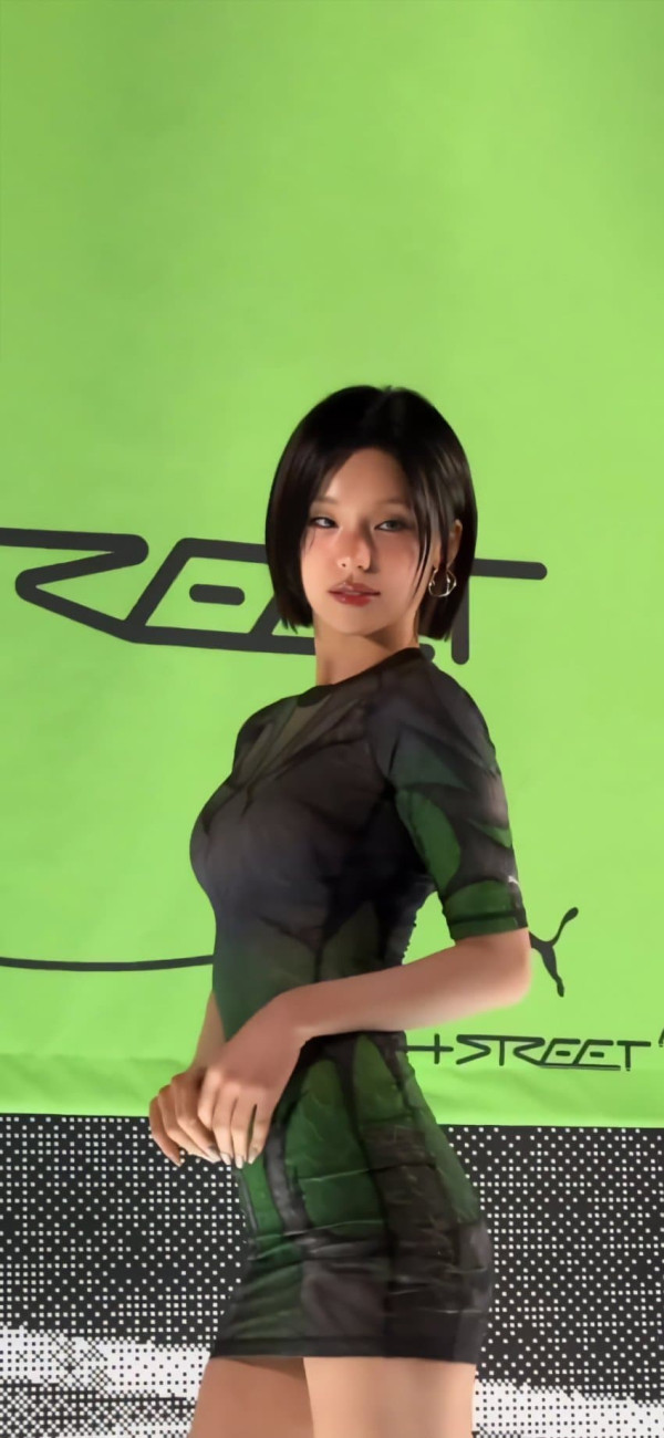 ITZY 예지 밀착 원피스