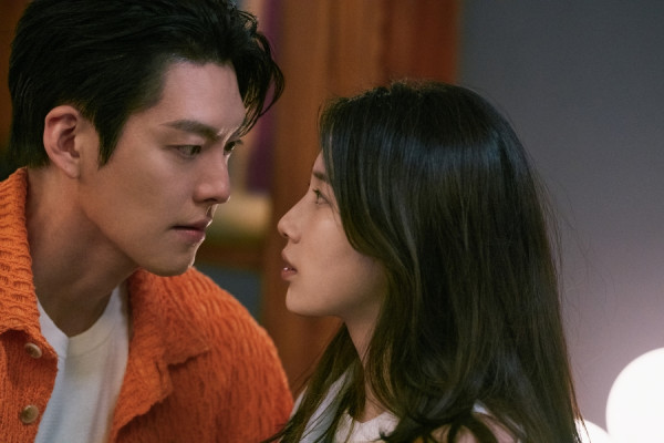 김우빈X수지 로맨스 스틸컷 대방출- 드라마 다 이루어질지니
