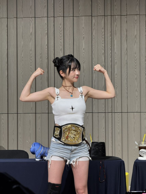 귀여운 QWER 쵸단