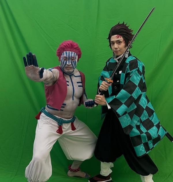 서코에서 귀멸 아카자 코스프레한 추성훈 근황