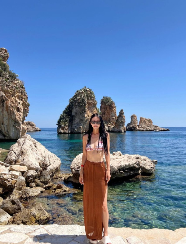 배우 한예슬 비키니 몸매