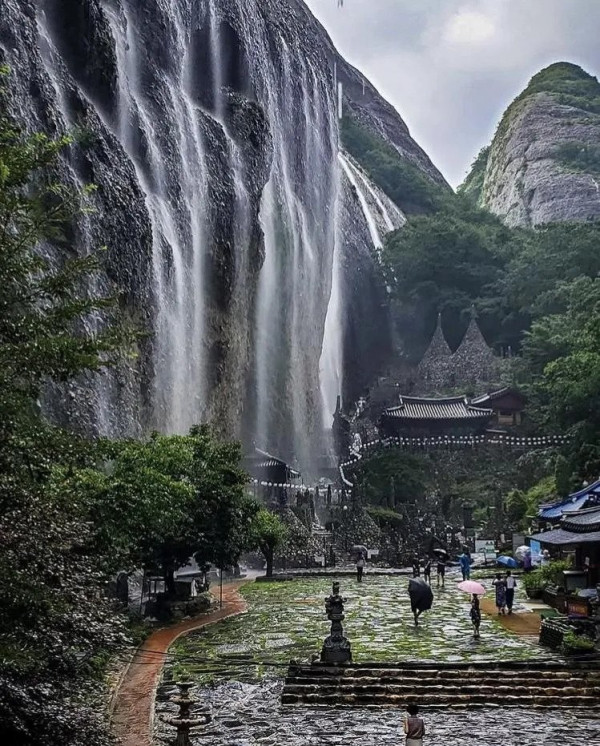 미슐랭 그린가이드 별 3개 받은 대한민국의 사찰