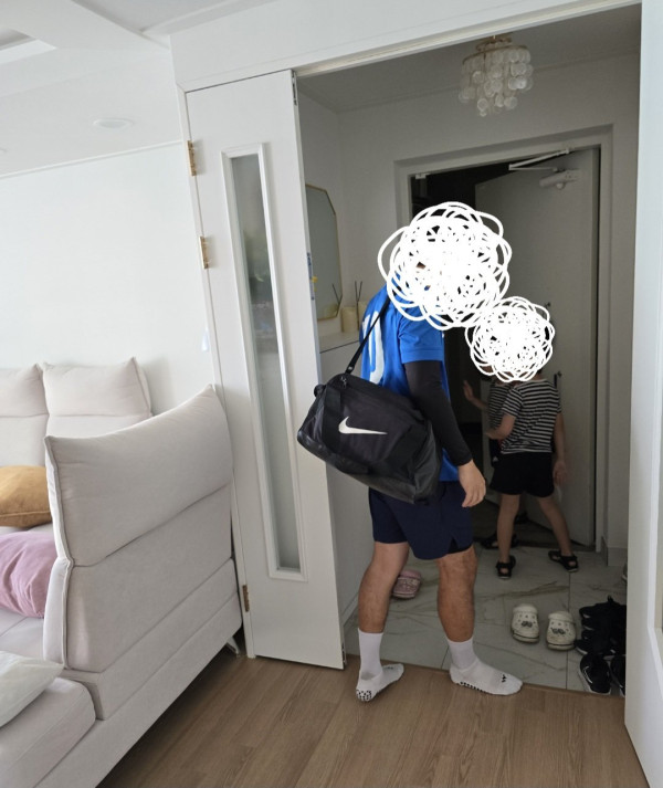 쌍둥이 아들 키우는데 주말마다 조기축구가는 남편