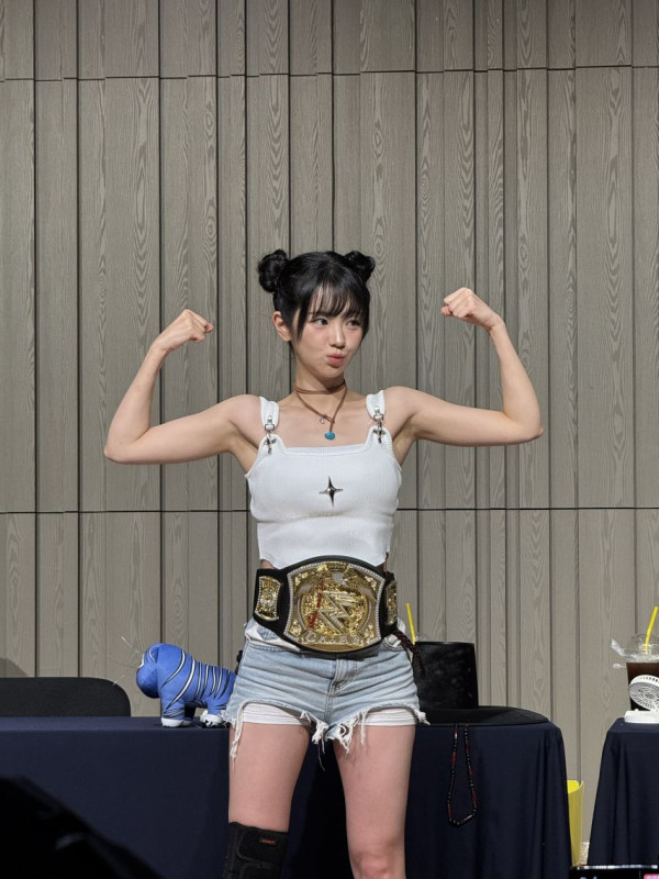 귀여운 QWER 쵸단