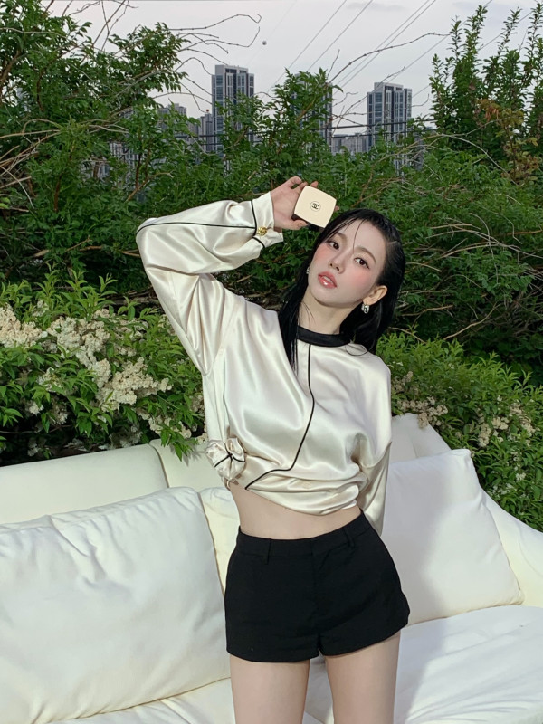 카리나 검정 핫팬츠