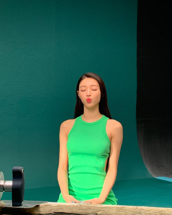 오마이걸 유아 은근한 힙라인