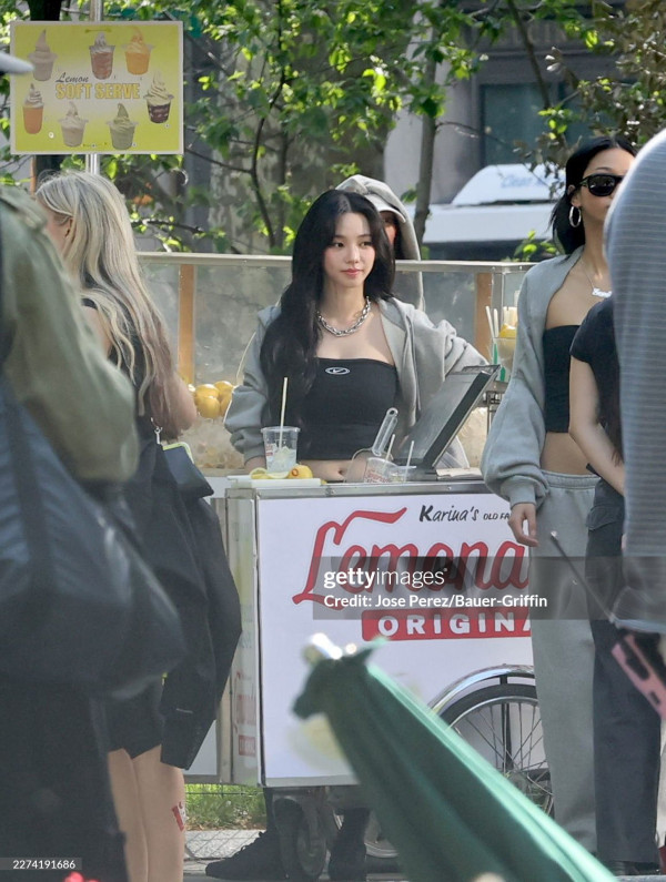 나이키 광고 촬영중인 카리나