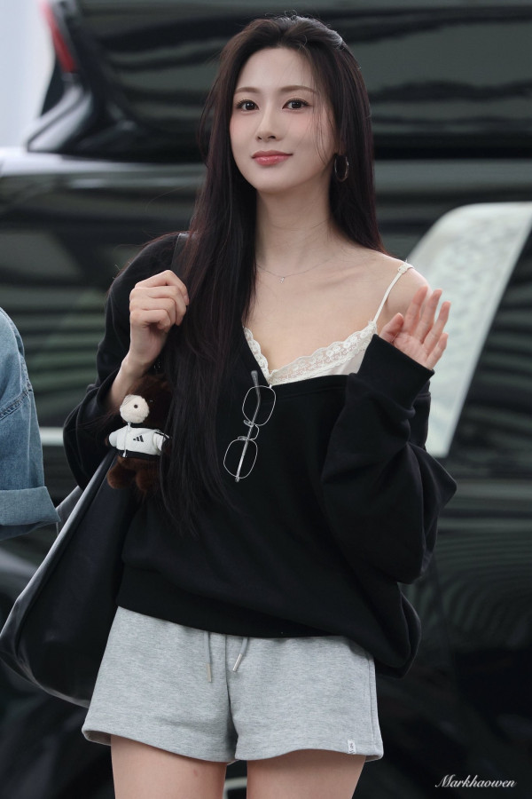 에이핑크 오하영 회색 돌핀