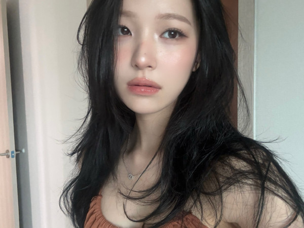 요망한 백지헌