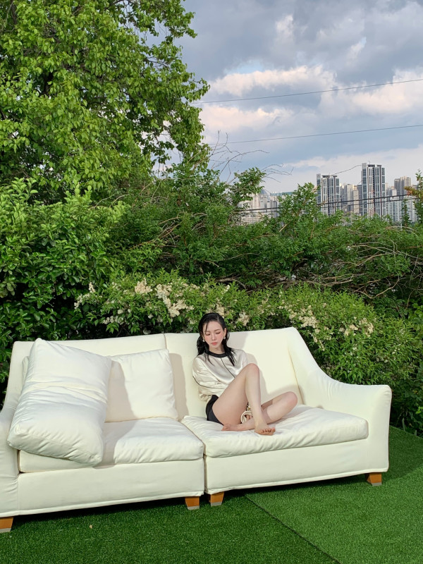 카리나 검정 핫팬츠