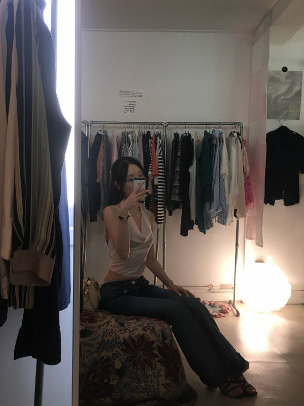 프듀 김도아 회색 돌핀팬츠