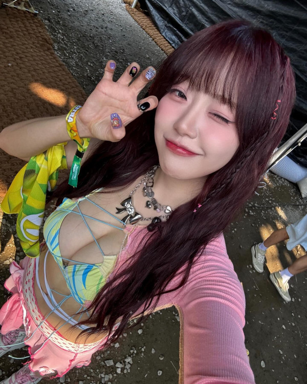 워터밤에서 레전드를 찍은 시그니처 지원ㅗㅜㅑ