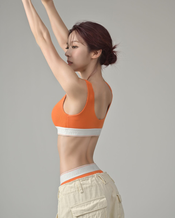 CK 속옷 화보 초아