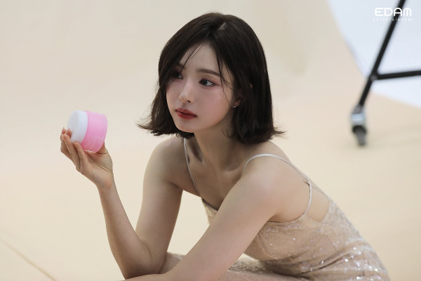 바닐라코 비하인드 배우 신세경