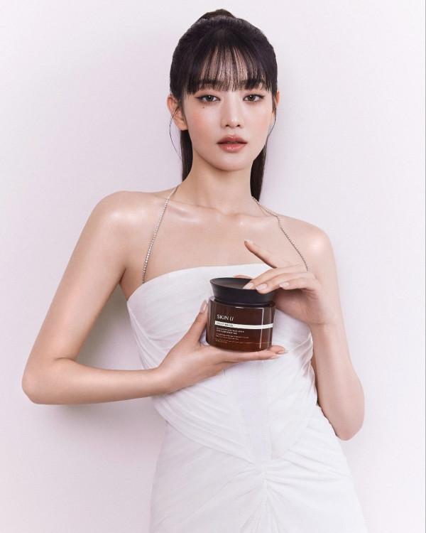 표정이 야한 아이들 민니