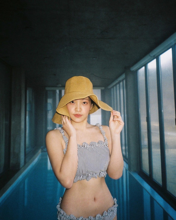 레드벨벳 예리 끈비키니 몸매.JPG