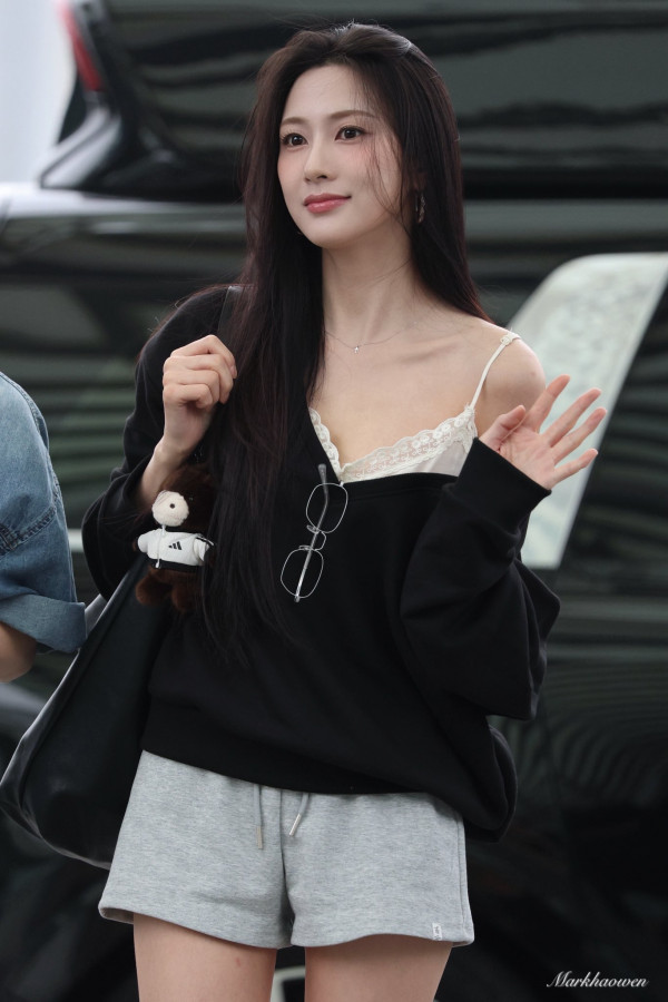 에이핑크 오하영 회색 돌핀