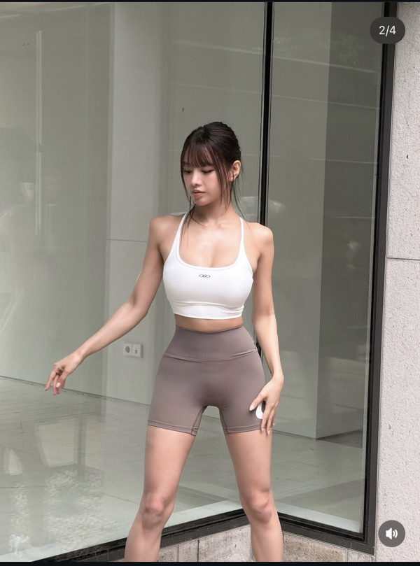 나띠 숏레깅스 몸매
