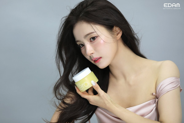 바닐라코 비하인드 배우 신세경