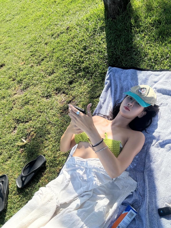 소유 비키니 몸매.jpg