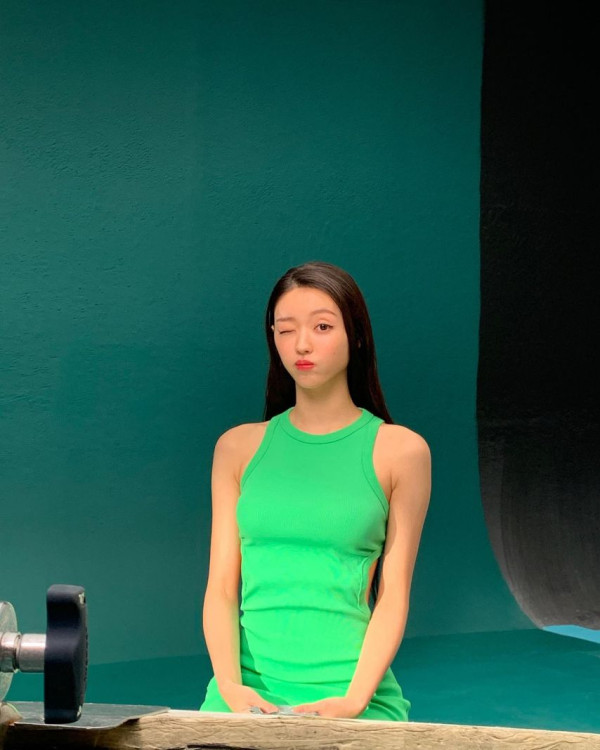오마이걸 유아 은근한 힙라인