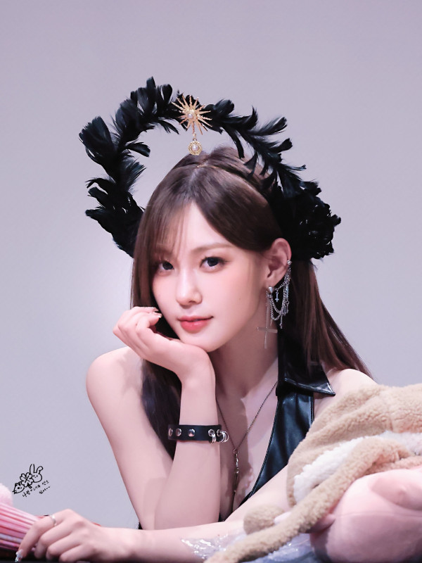 케플러 김채현 민소매