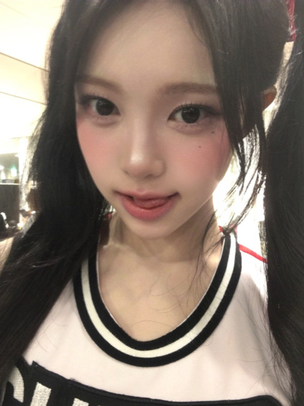 치어리더복 하츠투하츠 이안