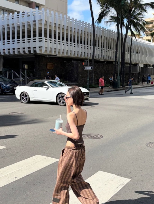 깡마른 몸매 에스파 윈터