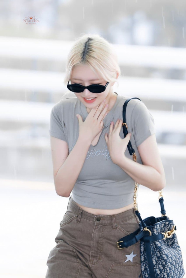 사복패션 아이브 레이